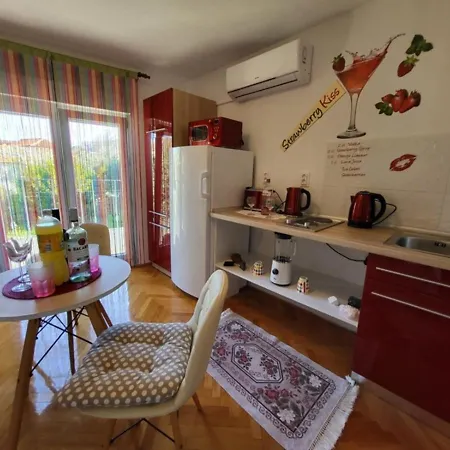 Lukas Apartment